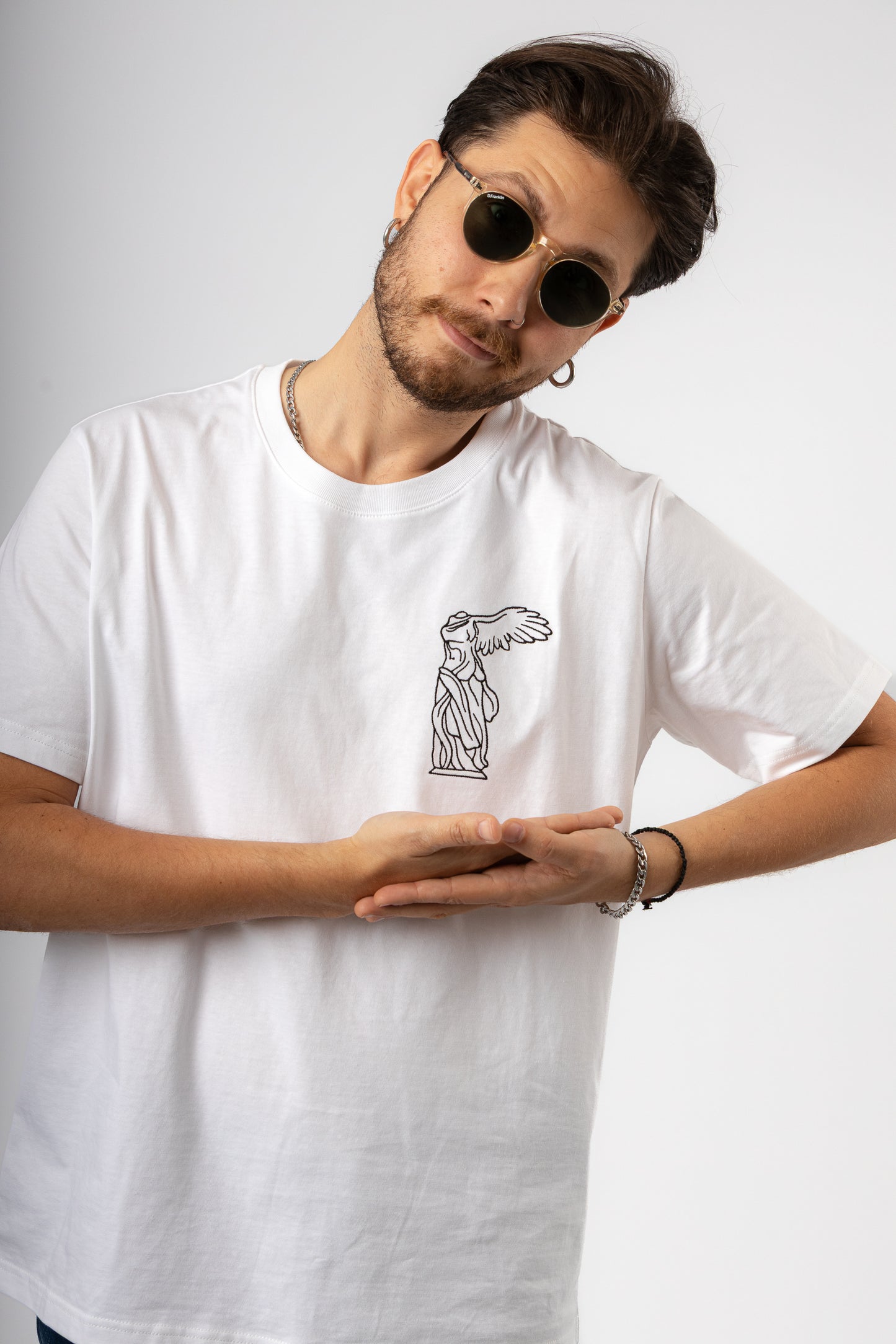Winged Victory of Samothrace 100% Organic Cotton Unisex T-shirt | Samothrace