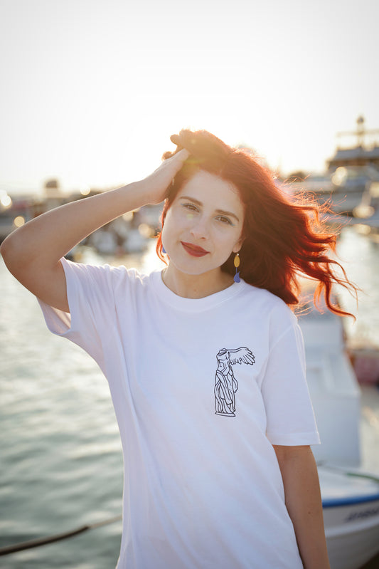 Winged Victory of Samothrace 100% Organic Cotton Unisex T-shirt | Samothrace